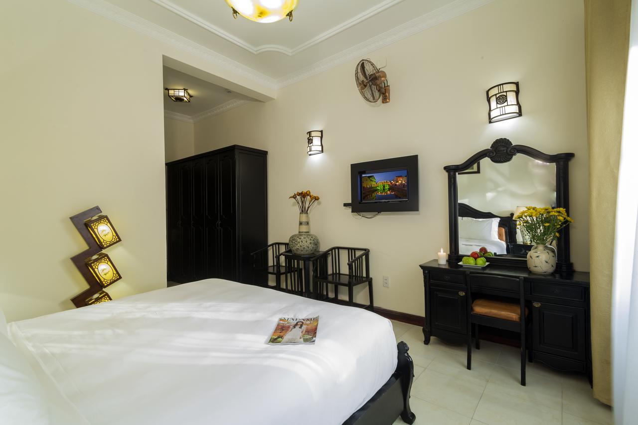 Lu Na Diamond Riverside Hotel Hoi An Exterior photo